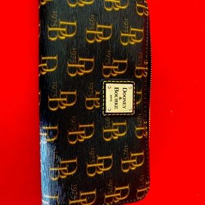 Dooney & Bourke Wallet
